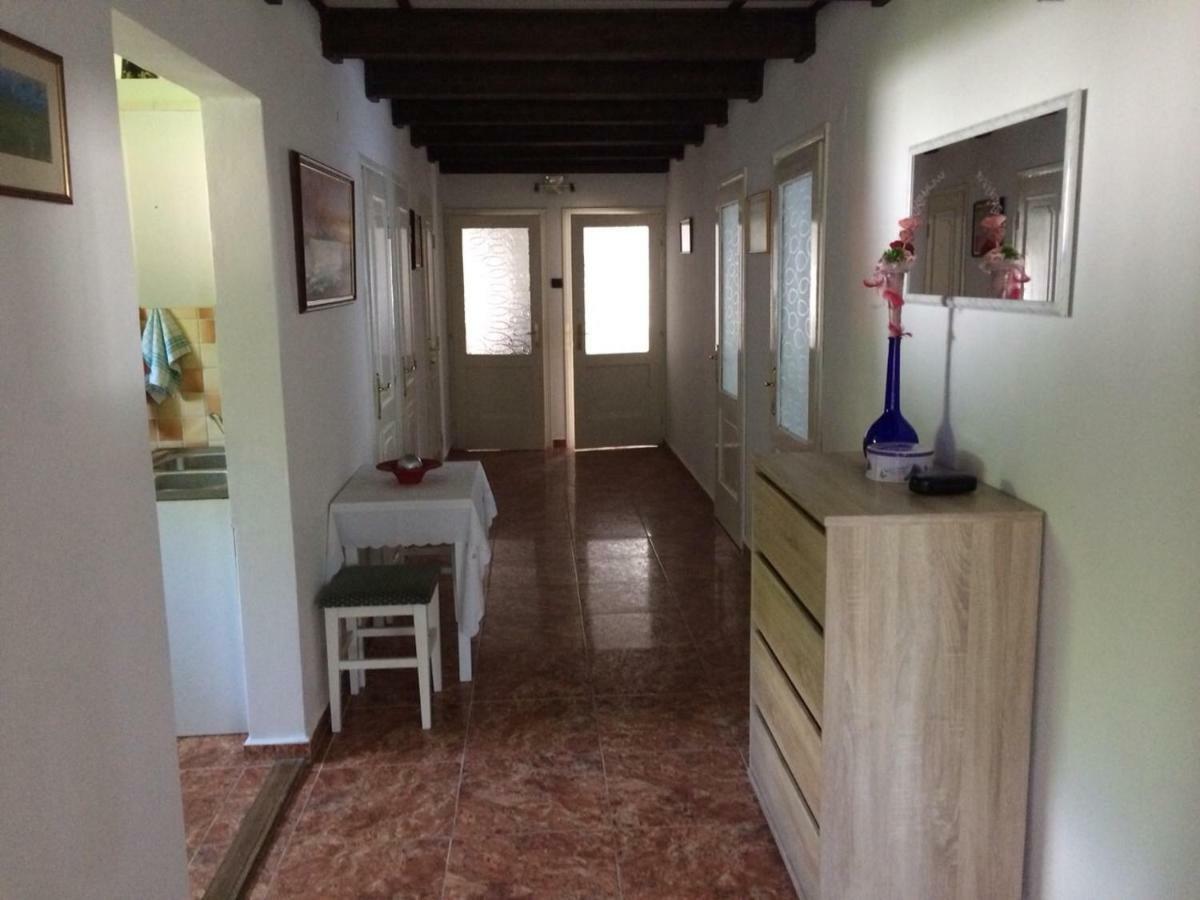 Julianna Apartmanhaz Balatonlelle Dış mekan fotoğraf